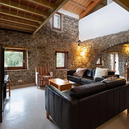 El Serradell Mountain Apartment Sadernes